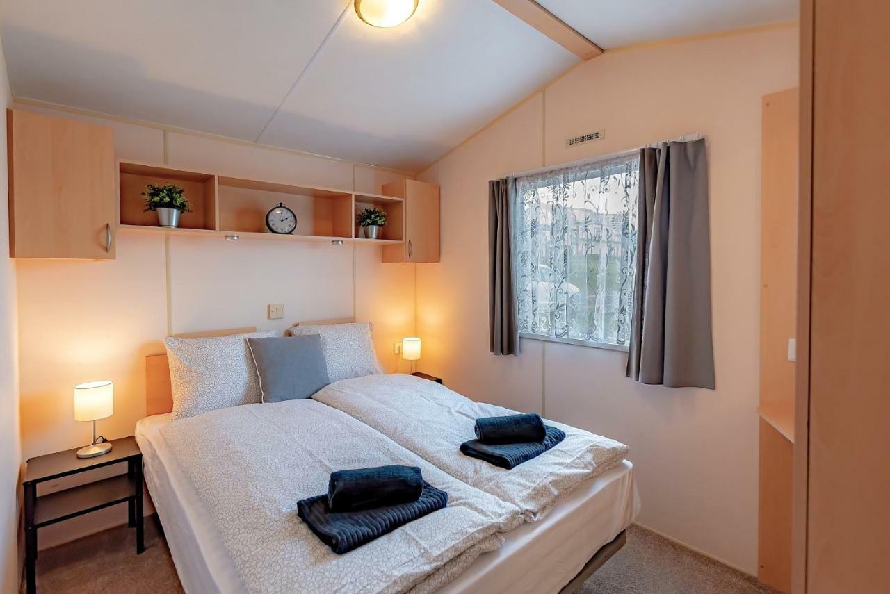 Mobilheim Viktorie Villa Vyrovice Екстериор снимка